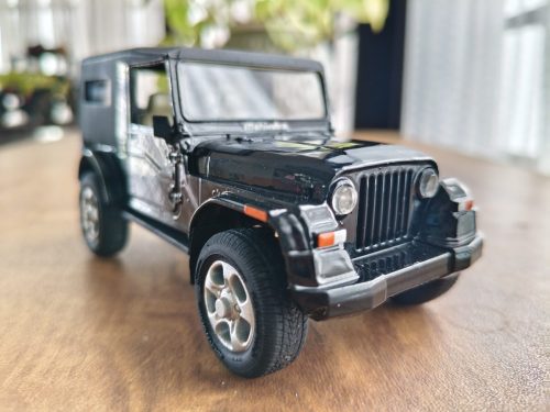StreetCandy-3D-Printed-Indian-Automobile-Collectable-Mahendra-Thar-